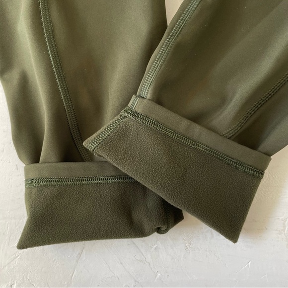 Athleta Rainier Tight Olive Green Size 2X - Picture 9 of 10